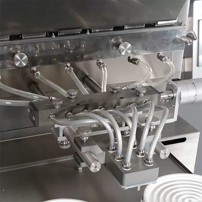 Multi-Color Cake Depositor Machine CH7 Multi-Color Cake Depositor Machine CH7